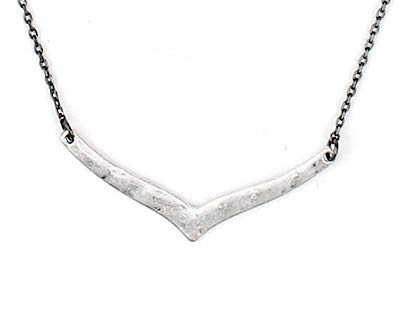 POMINA Lucky Horseshoe/Chevron Short Necklace for Women
