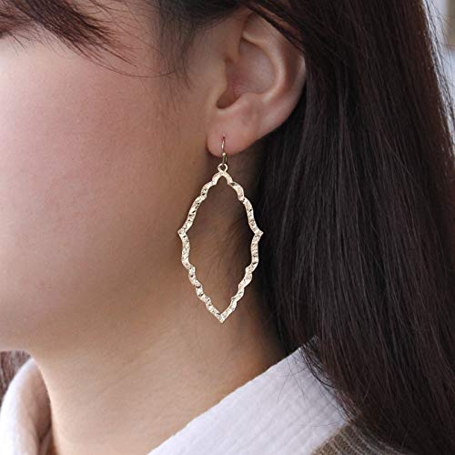 Pomina Textured Scalloped Shape Drop Earrings